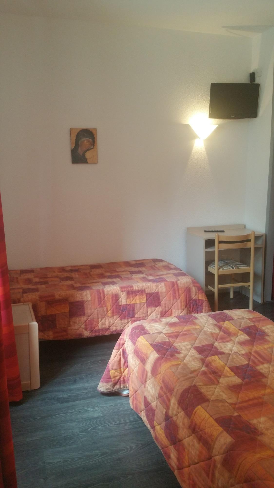 Hotel Estival Arriel Lourdes Dış mekan fotoğraf