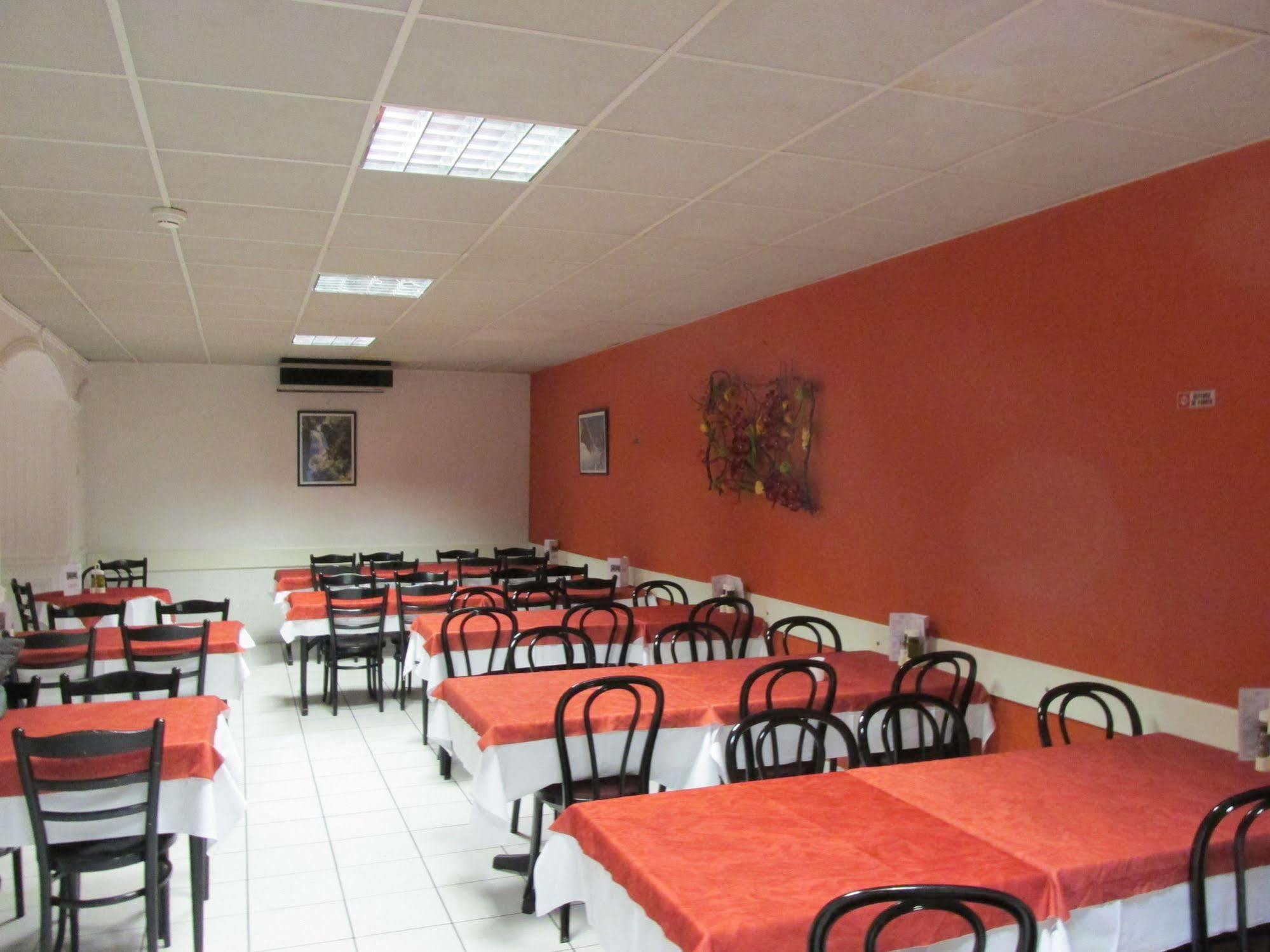 Hotel Estival Arriel Lourdes Dış mekan fotoğraf
